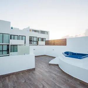 Best And Penthouses With Jacuzzi Pool In Pdc! Apartment